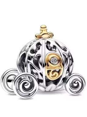 Sterling Silver Cinderella Enchanted Carriage Charm Bracelet